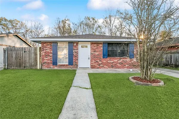 $1,100 | 332 Homewood Place, Reserve, LA 70084