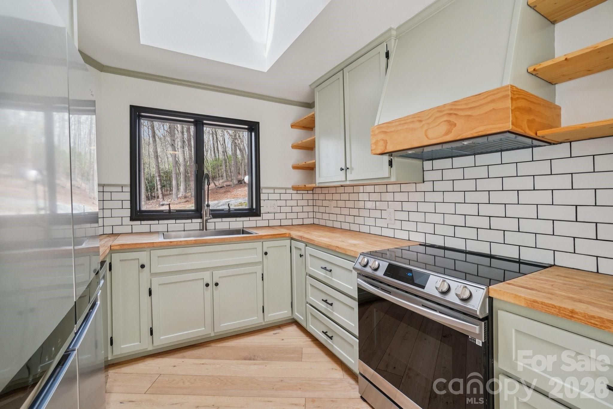 1115 Kilpatrick Road Hendersonville, NC 28739 - Photo 12 of 48