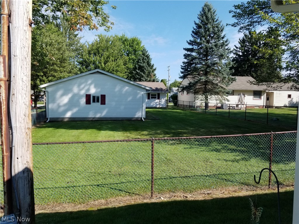 19715 Drake Road Strongsville, OH 44149 - Photo 21 of 25 Gallery Image 21