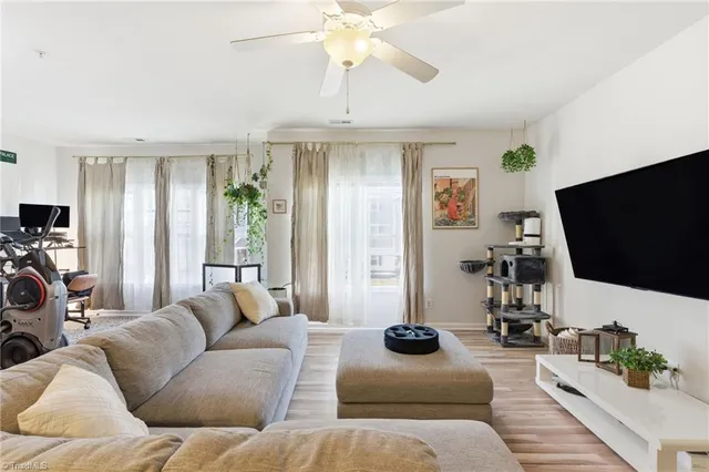 $162,900 | 5430 Forester Drive, Unit 2D, High Point, NC 27265