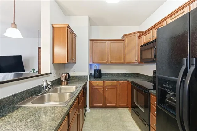 $162,900 | 5430 Forester Drive, Unit 2D, High Point, NC 27265