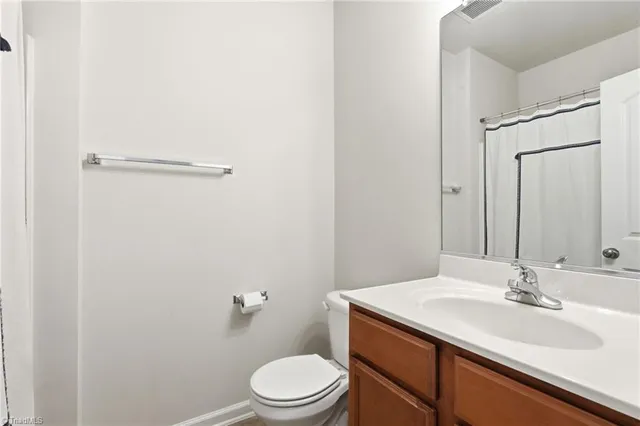 $162,900 | 5430 Forester Drive, Unit 2D, High Point, NC 27265