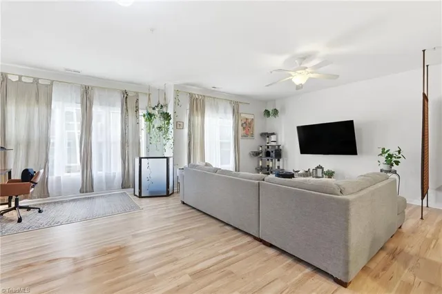 $162,900 | 5430 Forester Drive, Unit 2D, High Point, NC 27265