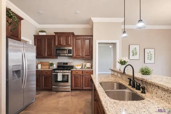 $289,900 | 4732 Stonewall Drive, Addis, LA 70710