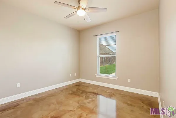 $289,900 | 4732 Stonewall Drive, Addis, LA 70710