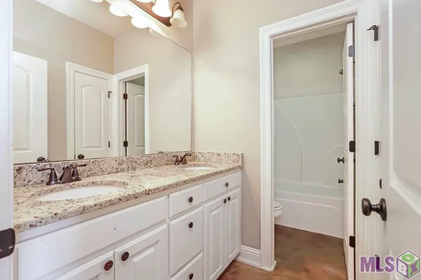 $289,900 | 4732 Stonewall Drive, Addis, LA 70710