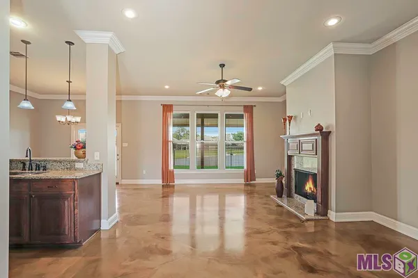 $289,900 | 4732 Stonewall Drive, Addis, LA 70710