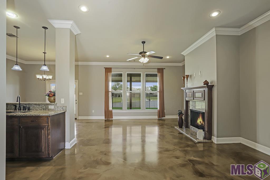 4732 Stonewall Drive Addis, LA 70710 - Photo 4 of 32