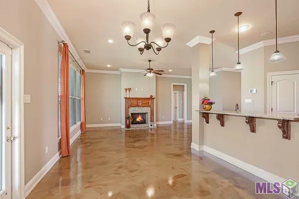 $289,900 | 4732 Stonewall Drive, Addis, LA 70710