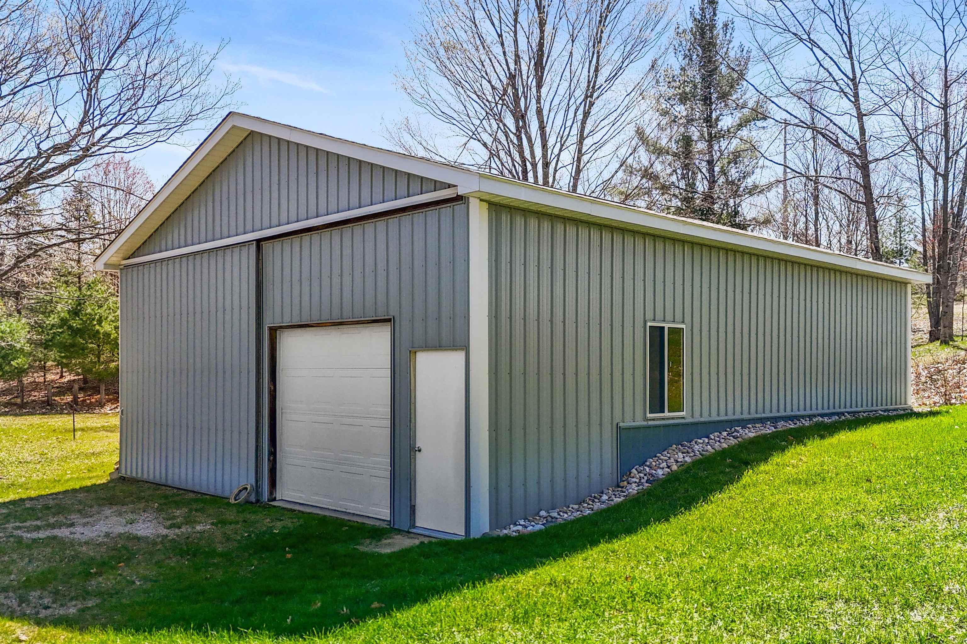 10746 Deal Road Williamsburg, MI 49690 - Photo 46 of 53