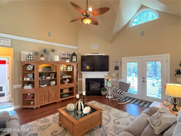 $547,500 | 349 Barwick Drive, Washington, NC 27889