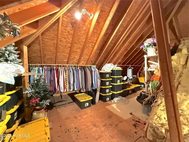 $547,500 | 349 Barwick Drive, Washington, NC 27889