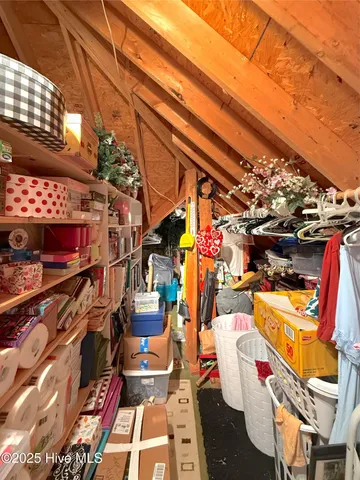 $547,500 | 349 Barwick Drive, Washington, NC 27889