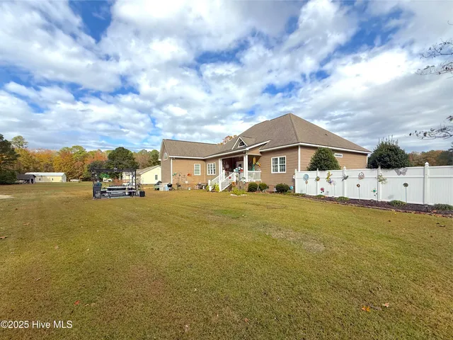 $547,500 | 349 Barwick Drive, Washington, NC 27889