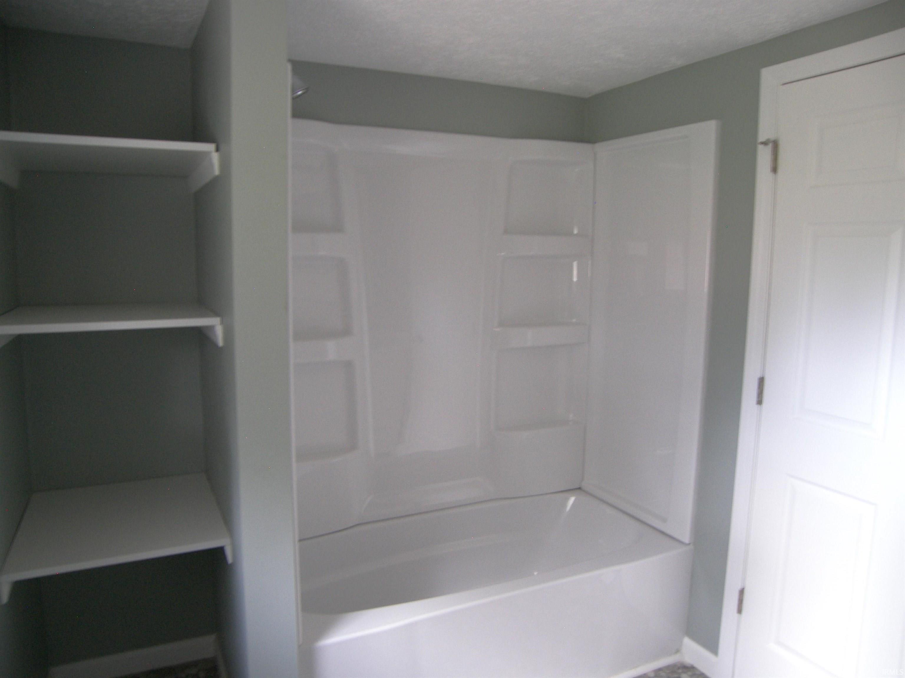 1799 South Packerton Road Winona Lake, IN 46590 - Photo 20 of 36 Gallery Image 20