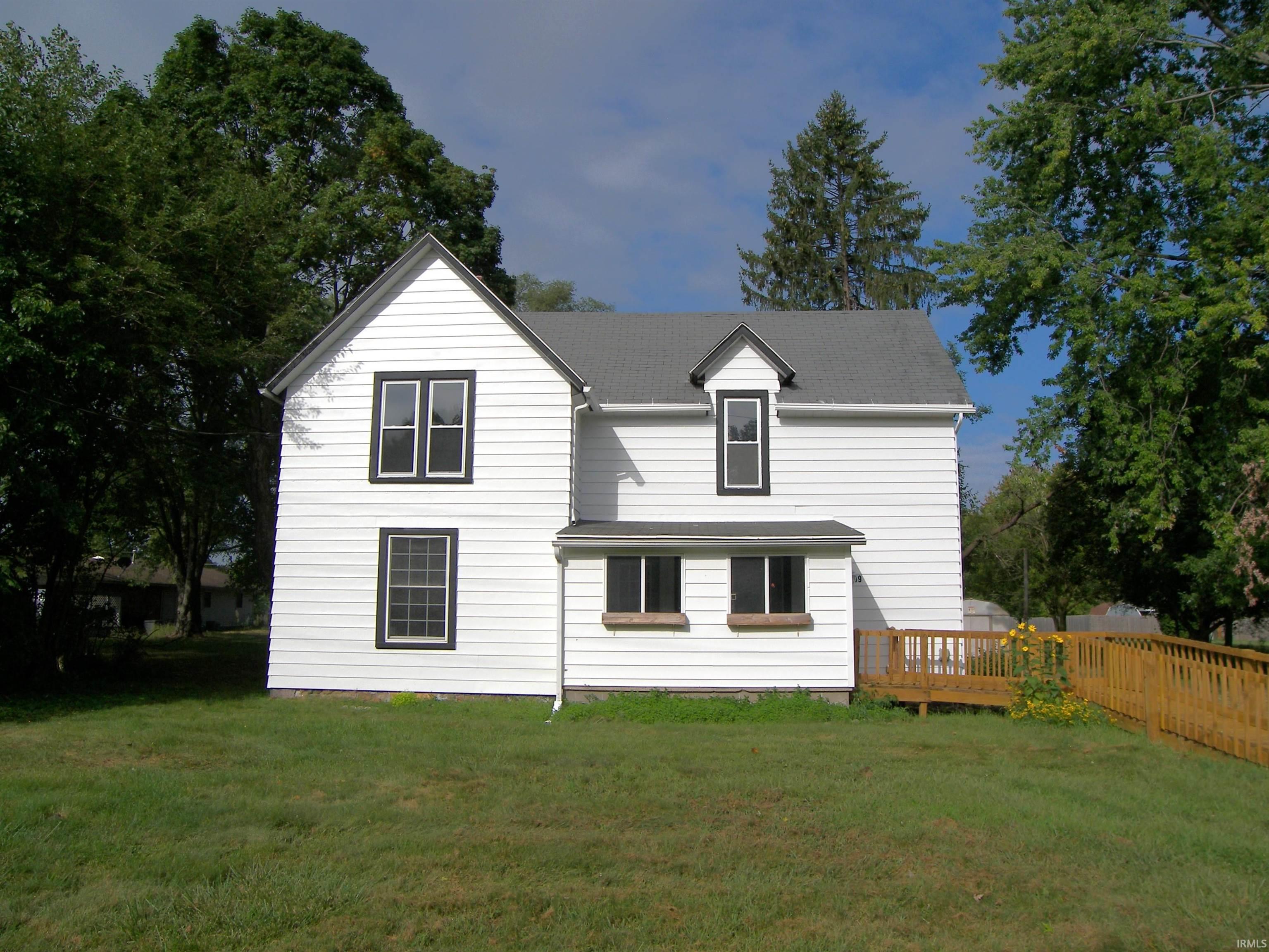 1799 South Packerton Road Winona Lake, IN 46590 - Photo 2 of 36 Gallery Image 2
