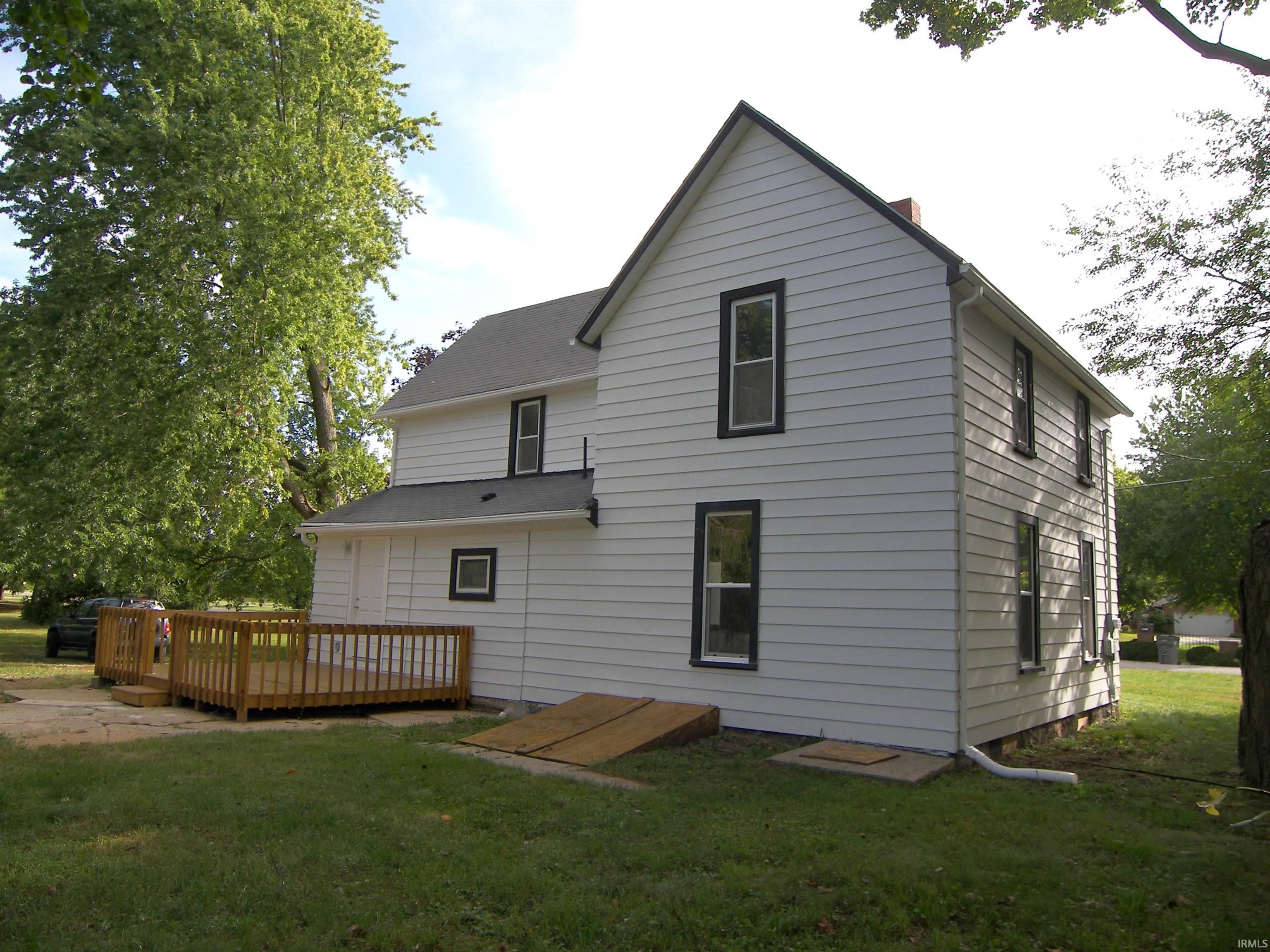 1799 South Packerton Road Winona Lake, IN 46590 - Photo 4 of 36 Gallery Image 4