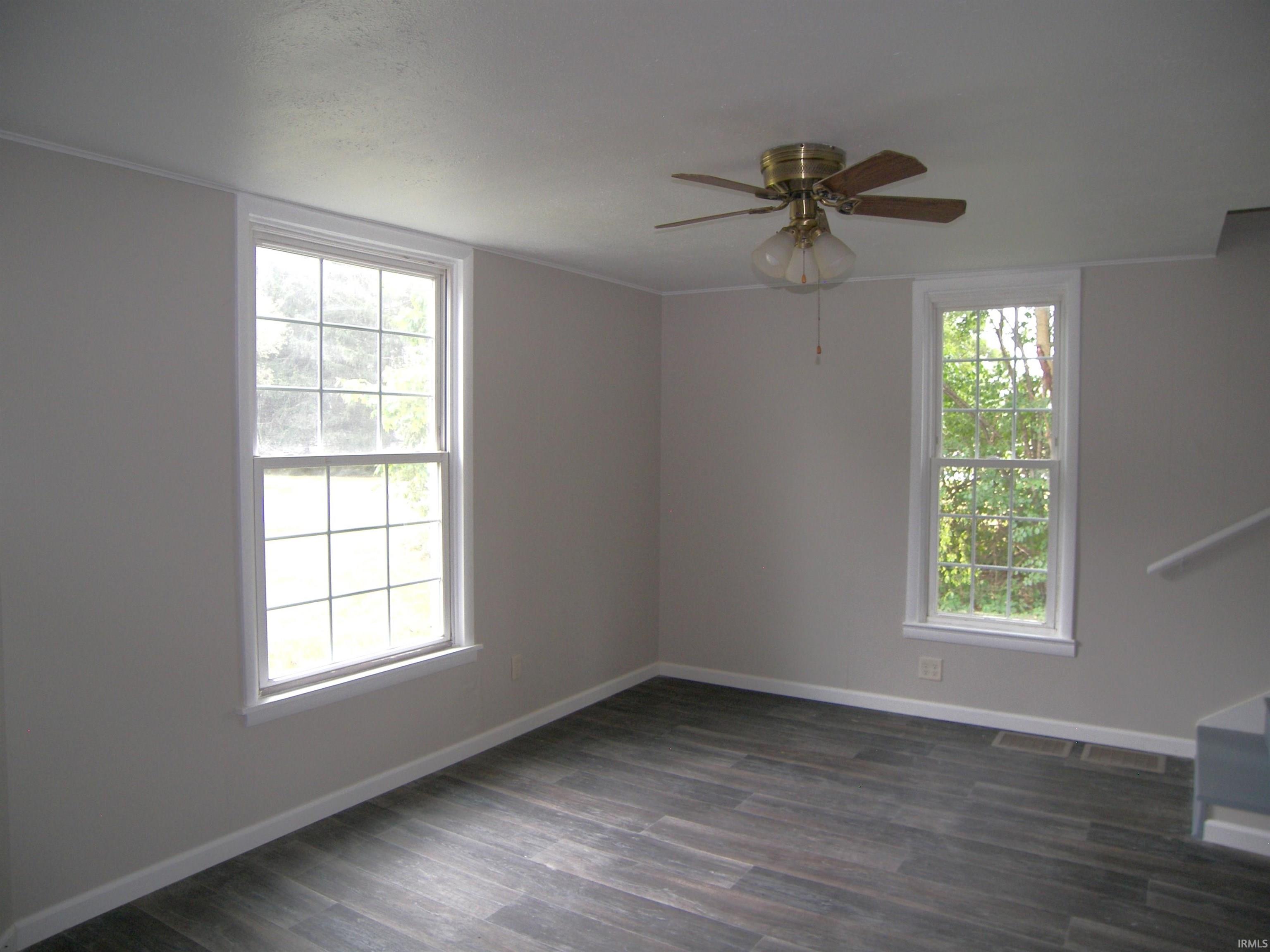 1799 South Packerton Road Winona Lake, IN 46590 - Photo 9 of 36 Gallery Image 9