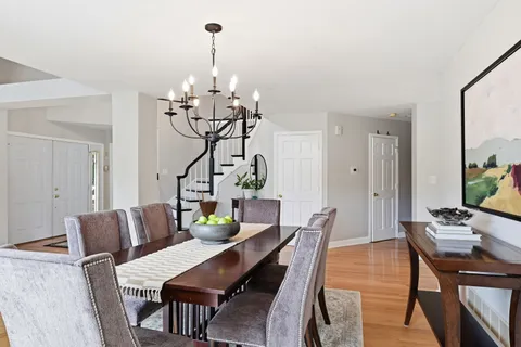 $779,000 | 1500 Pine View Court, Darien, IL 60561