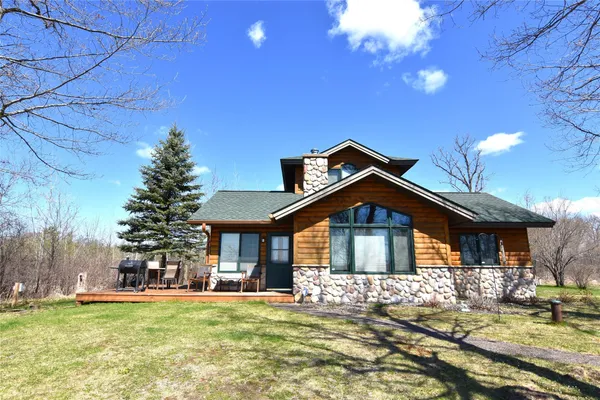 $549,000 | 8097 Big Doctor Lake Road, Siren, WI 54872