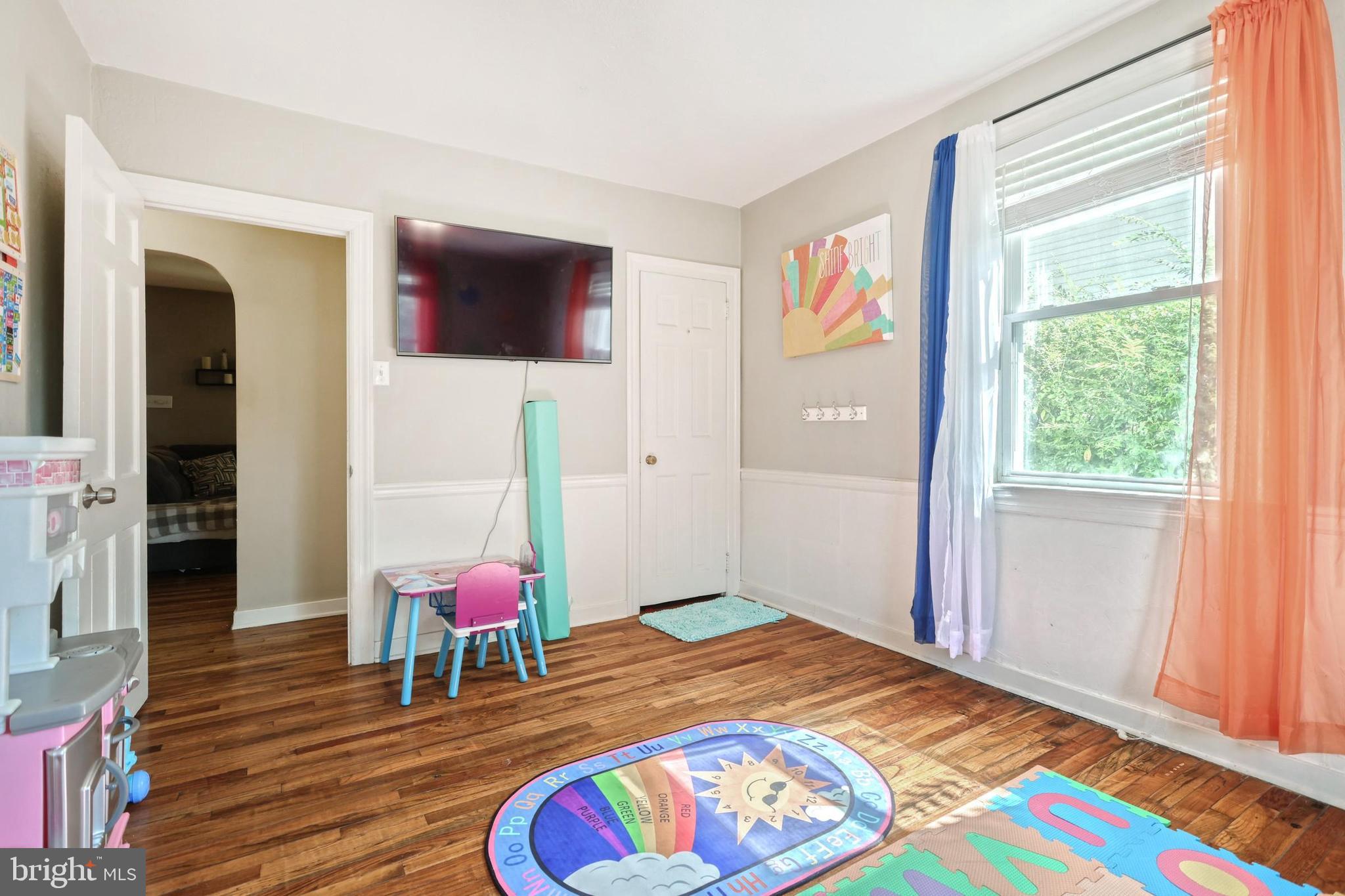 204 Lyndhurst Road York, PA 17402 - Photo 14 of 34 Gallery Image 14