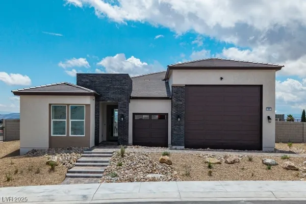 $999,990 | 384 Arizona Street, Boulder City, NV 89005