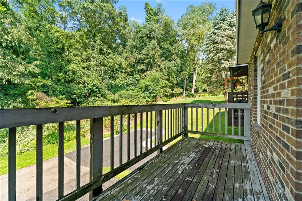 357 Shady Ridge Drive Monroeville, PA 15146 - Photo 12 of 23