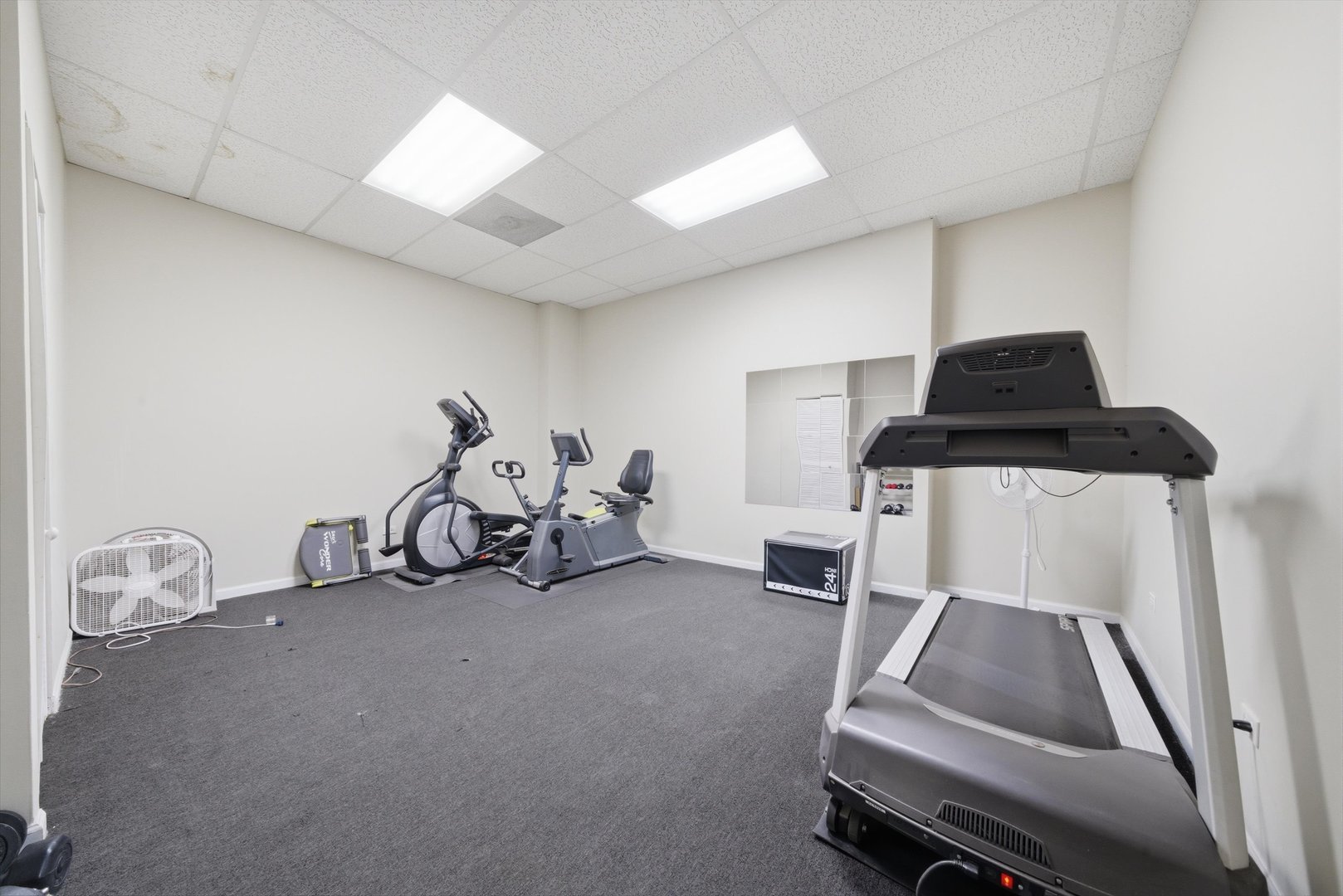 4144 North Sheridan Road, Unit 604 Chicago, IL 60613 - Photo 15 of 19