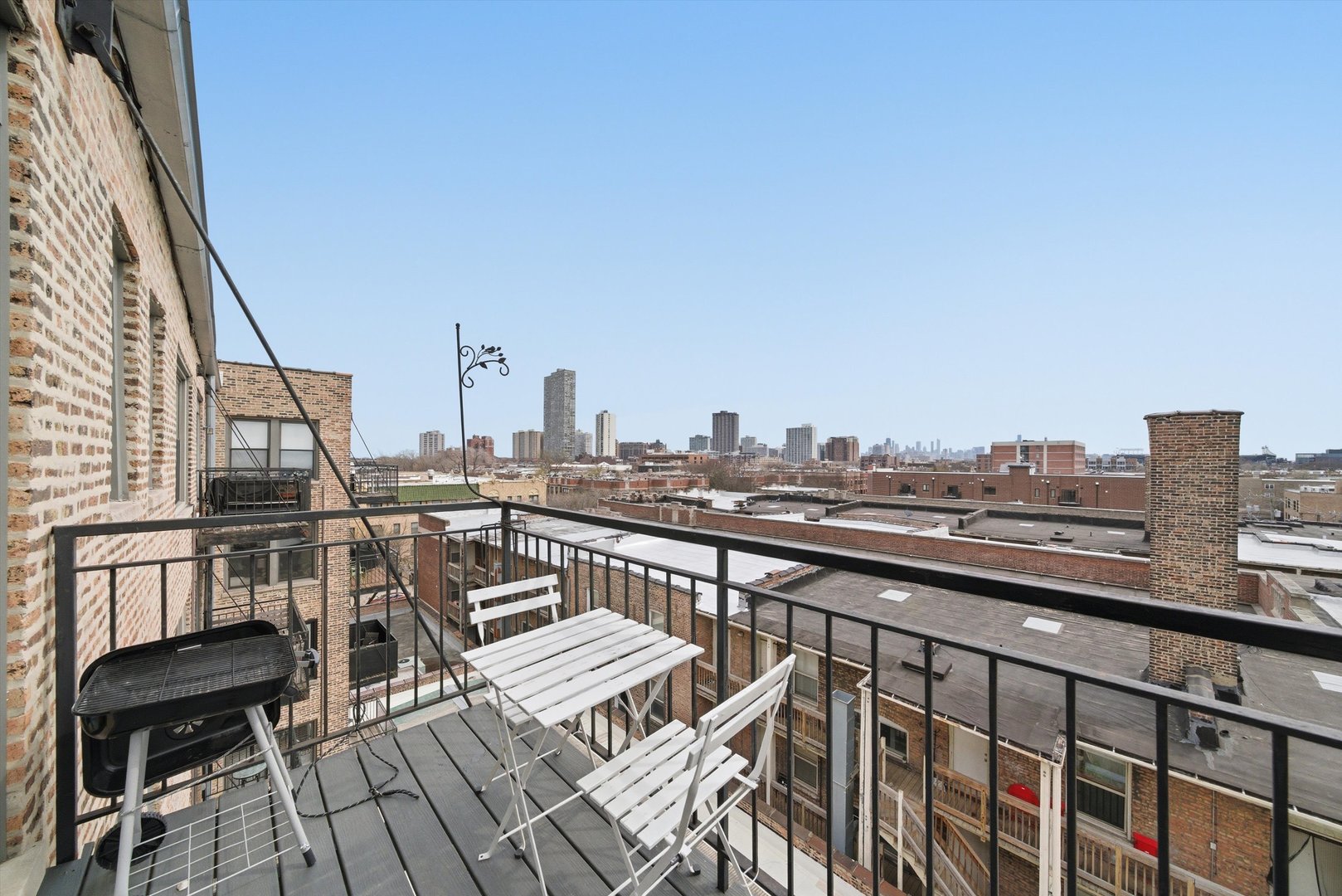 4144 North Sheridan Road, Unit 604 Chicago, IL 60613 - Photo 17 of 19