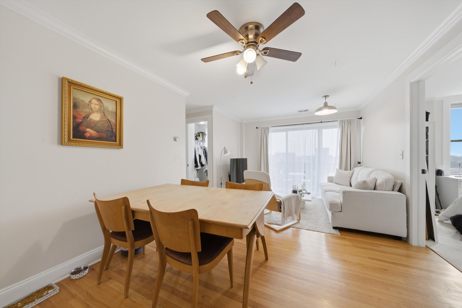 4144 North Sheridan Road, Unit 604 Chicago, IL 60613 - Photo 5 of 19