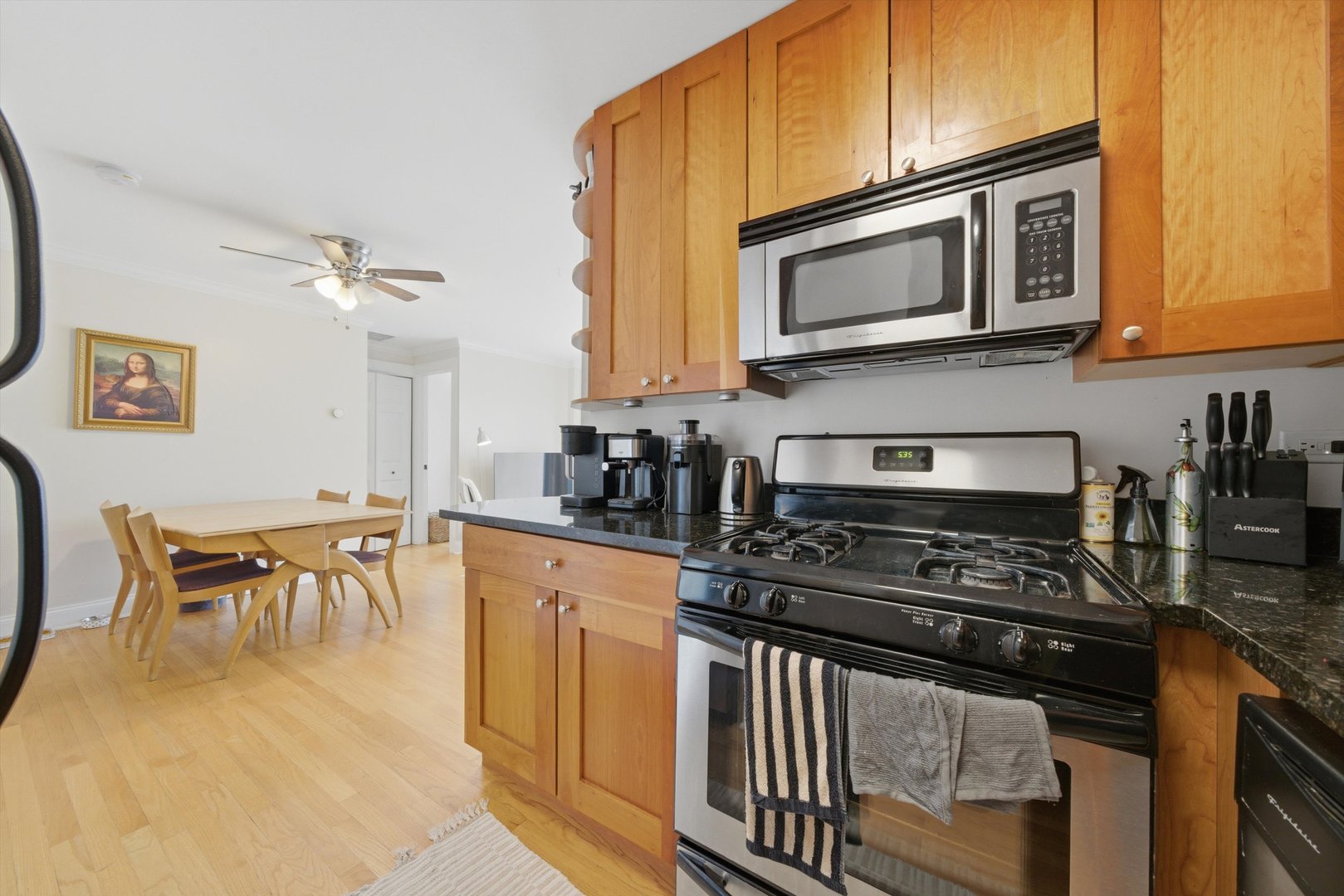 4144 North Sheridan Road, Unit 604 Chicago, IL 60613 - Photo 10 of 19