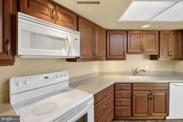 $2,150 | 406 Margit Court, Unit 182, Newark, DE 19711