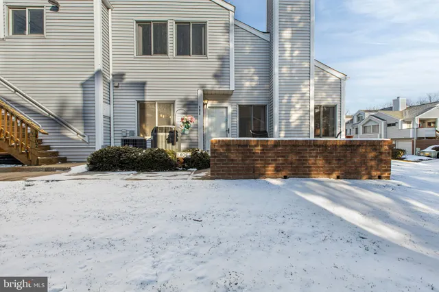 $2,150 | 406 Margit Court, Unit 182, Newark, DE 19711