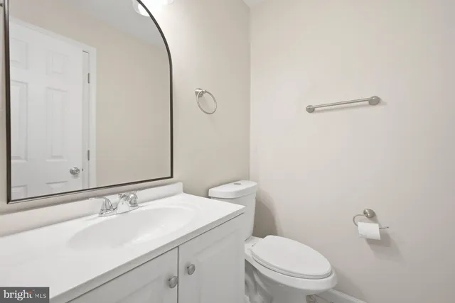 $387,500 | 2901 Henson Bridge Terrace, Fort Washington, MD 20744