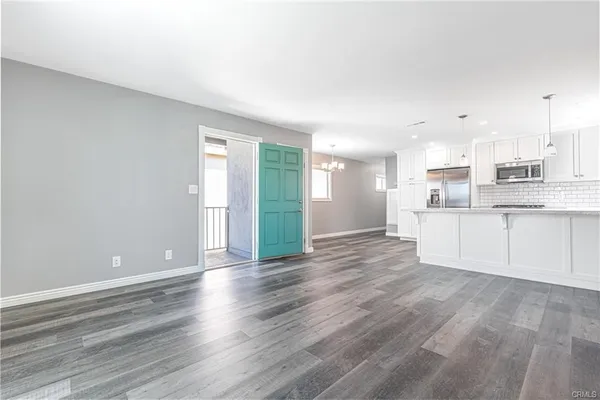 $6,300 | 1808 West Balboa Boulevard, Unit B, Newport Beach, CA 92663