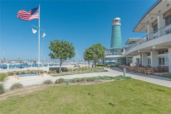 $6,300 | 1808 West Balboa Boulevard, Unit B, Newport Beach, CA 92663