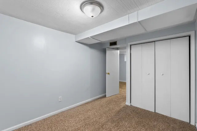 $330,000 | 446 Seminary Avenue, Aurora, IL 60505