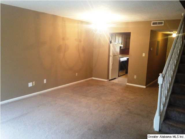 3914 Watermelon Road, Unit 400B Northport, AL 35473 - Photo 4 of 12