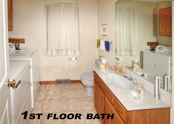 49 Luden Street Springfield, MA 01118 - Photo 11 of 16 Gallery Image 11