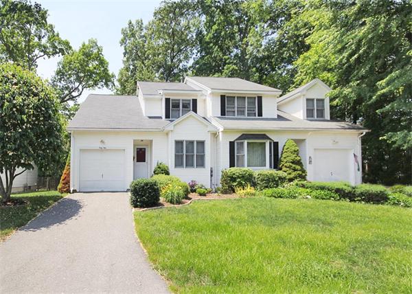 49 Luden Street Springfield, MA 01118 - Photo 2 of 16 Gallery Image 2