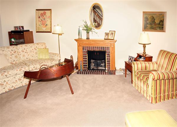 49 Luden Street Springfield, MA 01118 - Photo 5 of 16 Gallery Image 5