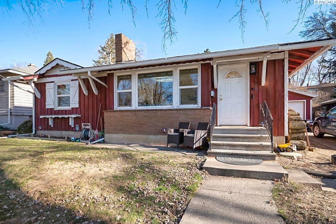 1120 Northwest Clifford Street Pullman, WA 99163 - Photo 1 of 24 Gallery Image 1