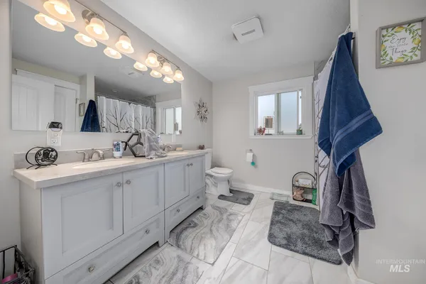 $275,000 | 1394 Morton Street West, Vale, OR 97918