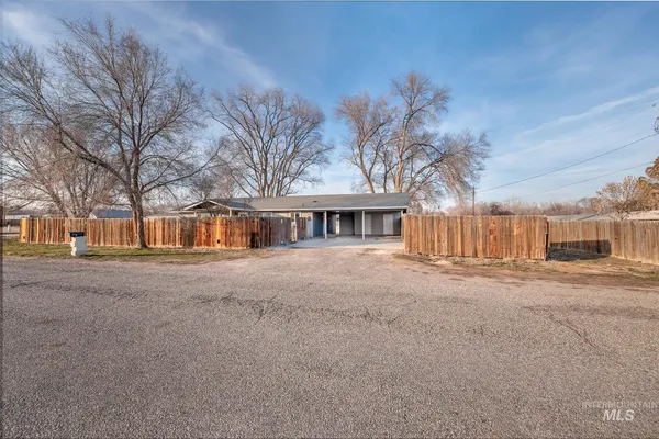 $275,000 | 1394 Morton Street West, Vale, OR 97918