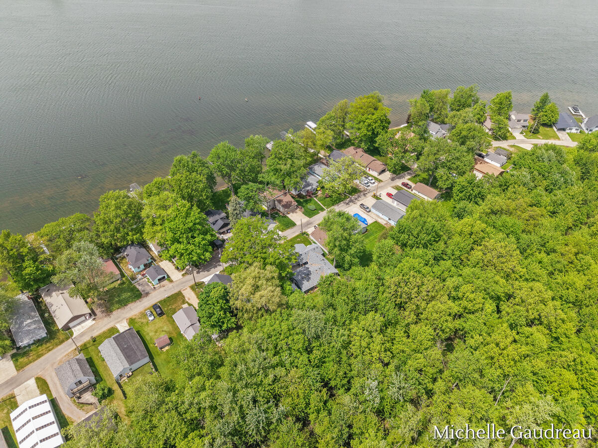 621 Eagle Point Road Lake Odessa, MI 48849 - Photo 43 of 47 621-Eagle_210