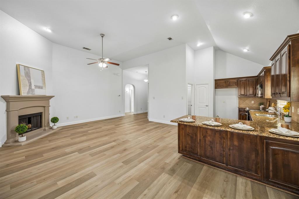 10445 Merced Lake Road Fort Worth, TX 76177 - Photo 2 of 27