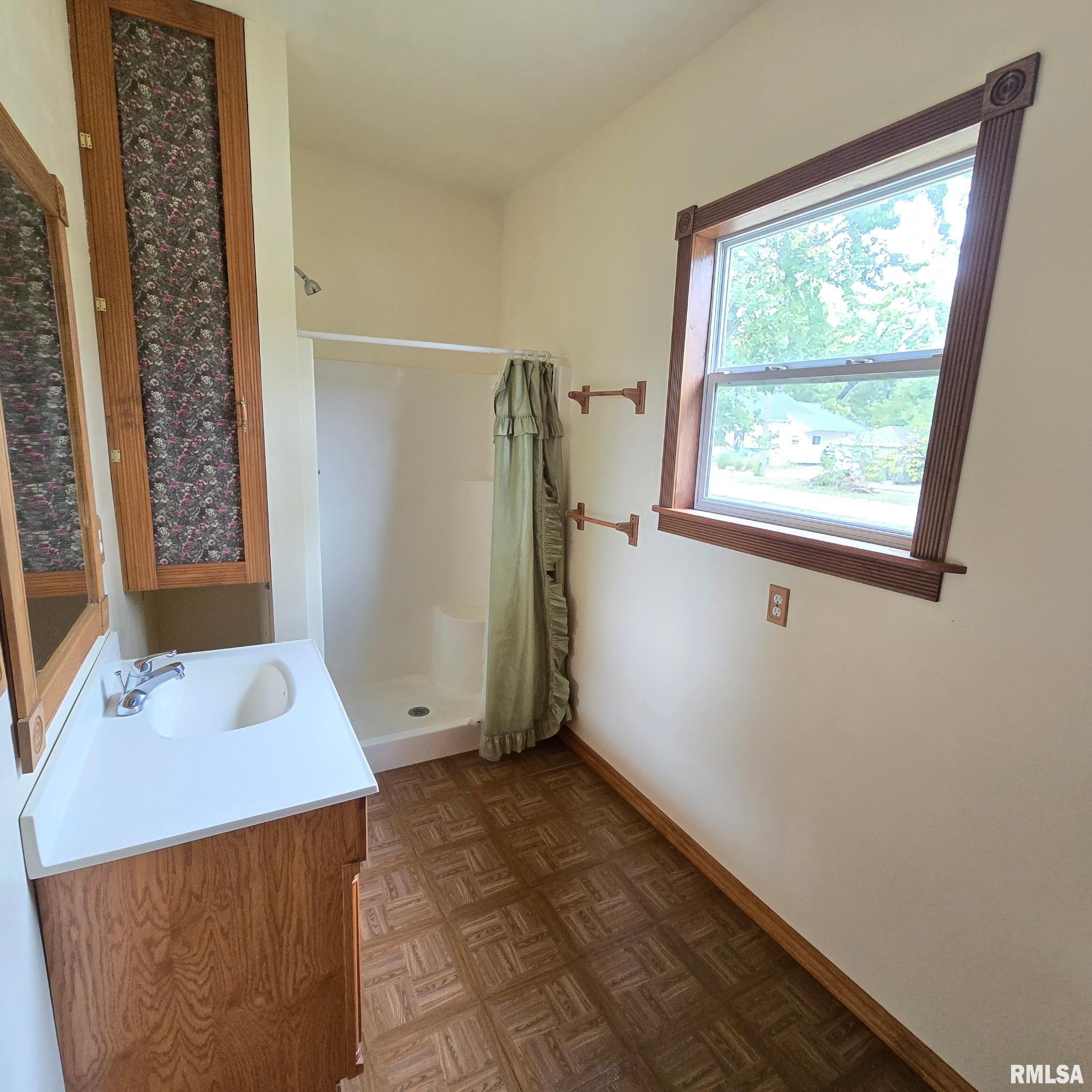 1121 North Benedict Street Chillicothe, IL 61523 - Photo 15 of 24