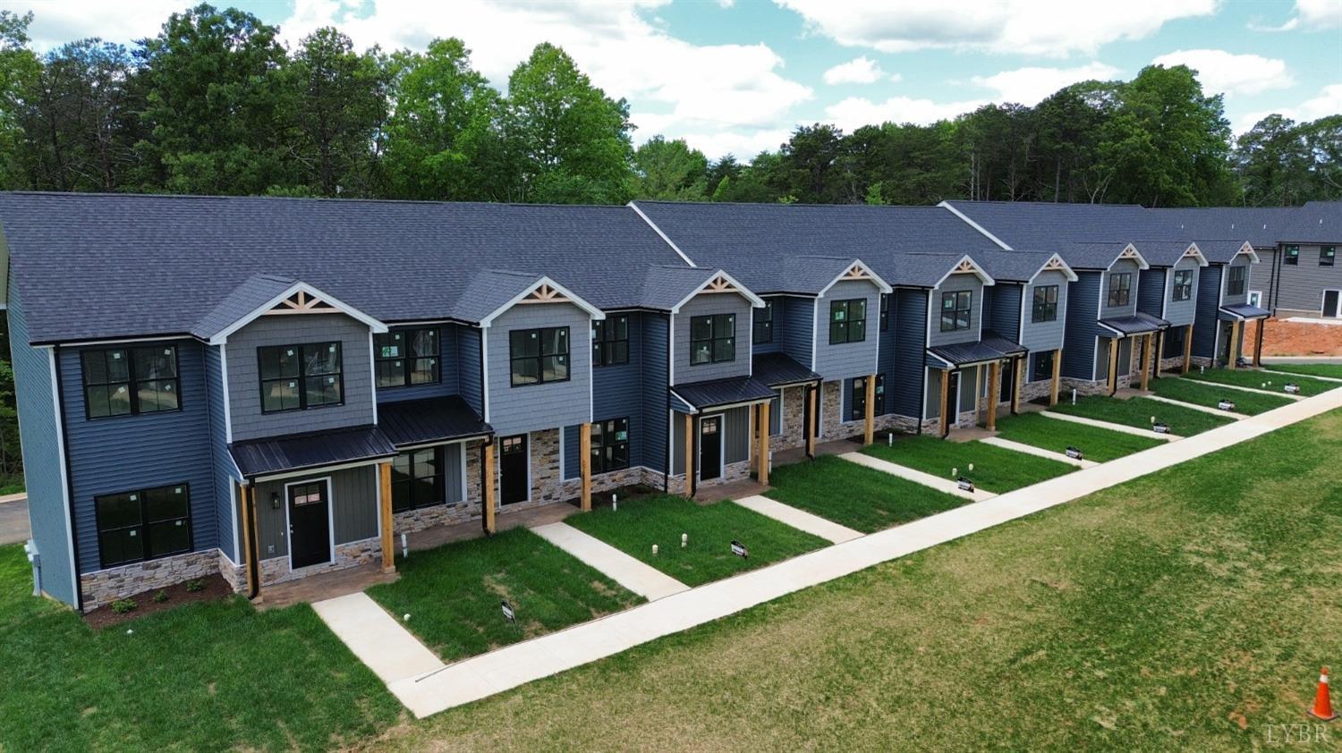 297 Sable Road Evington, VA 24550 - Photo 7 of 41 Gallery Image 7