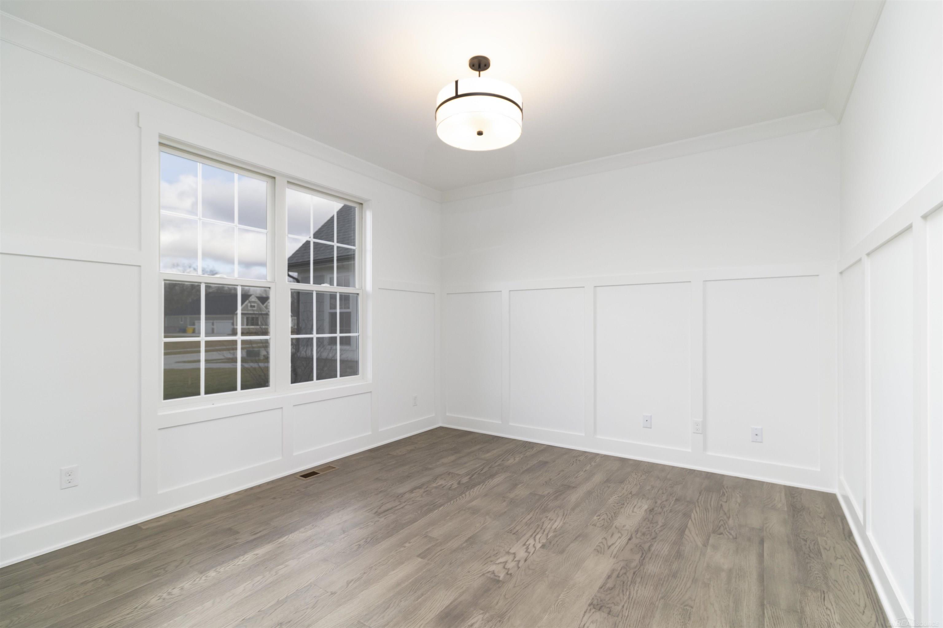 7583 Brunswick Washington, MI 48095 - Photo 7 of 31 Study