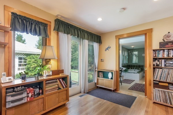 87 Jefferson Road Marshfield, MA 02050 - Photo 14 of 28 Gallery Image 14